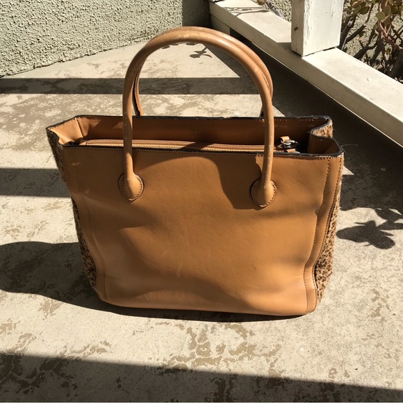 Adrienne Vittadini Hand Bag used - Picture 3 of 11